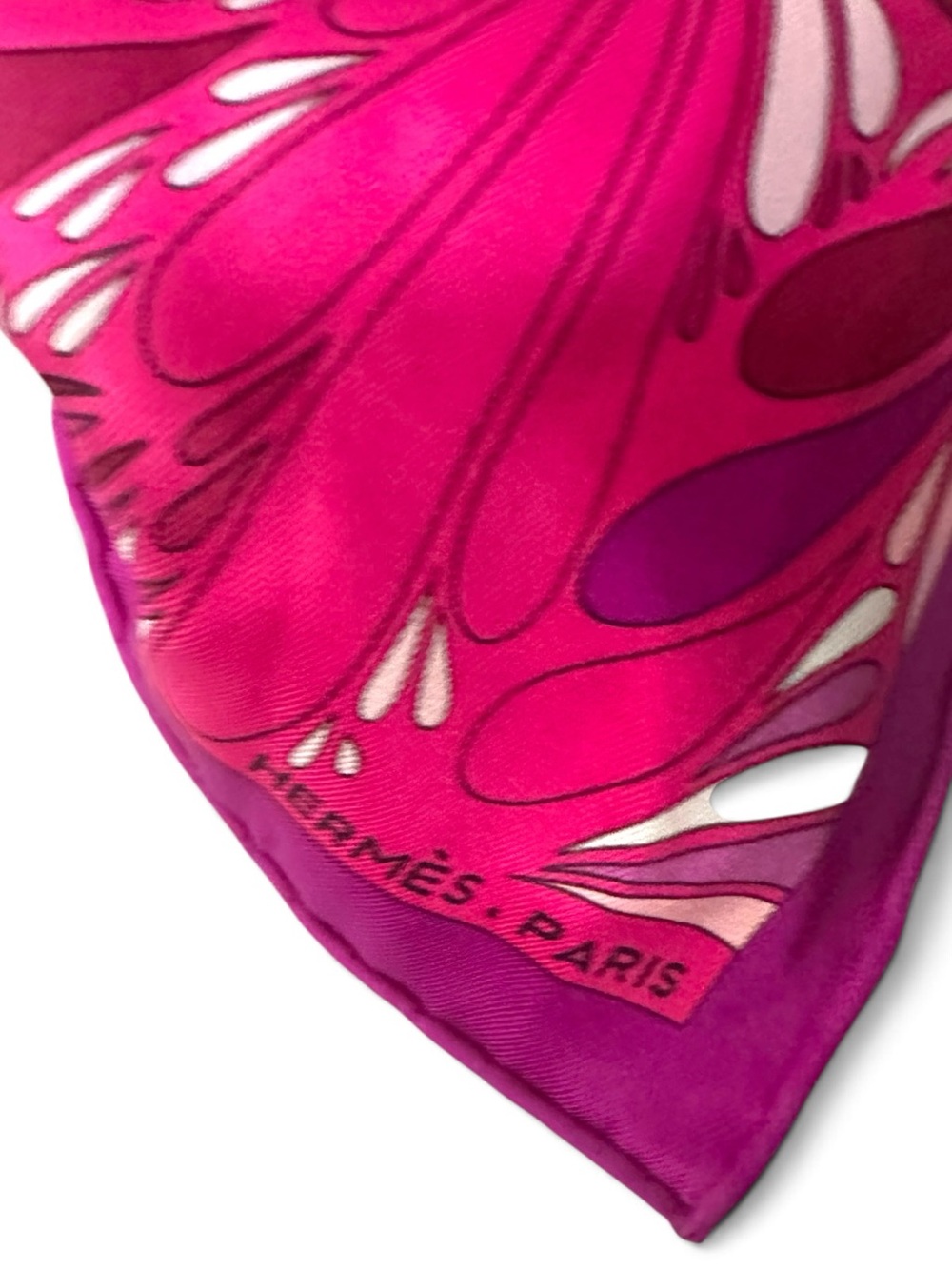 Hermès “Mille Fleurs du Mexique” Silk Carré 70 Scarf – Laetitia Bianchi - Picture 12 of 12